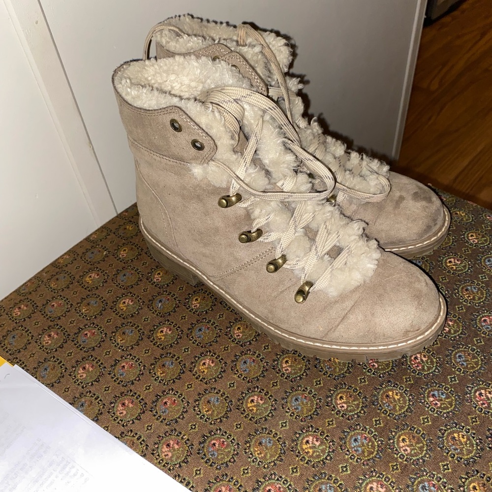 Hey I am selling little girl shoes only being worn three times